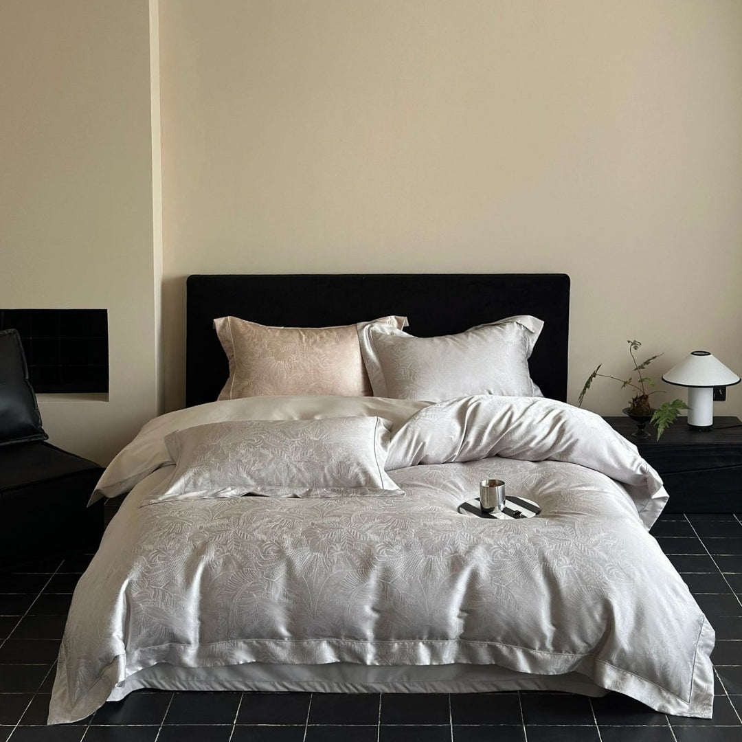 luxuriöse Jacquard-Satin Bettwäsche-Garnitur Karnz