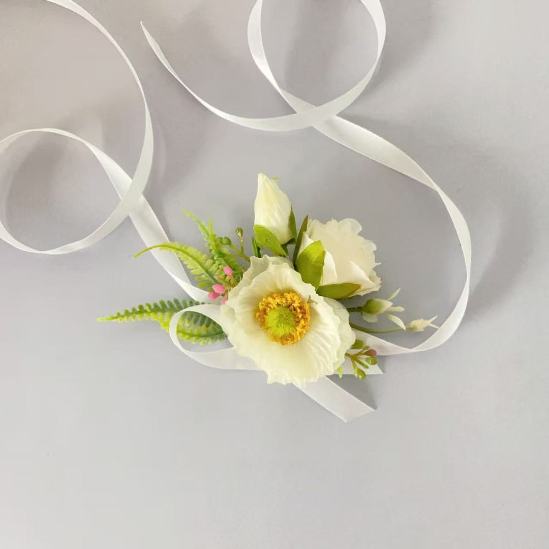 Elegante Blumenanstecker