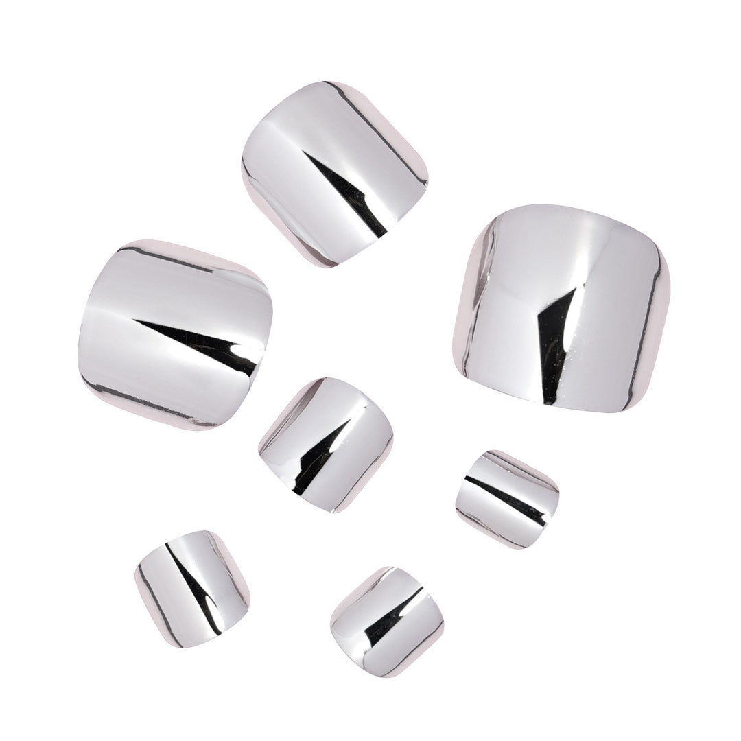 Luxuriöses Press-On Nail Tips Set Karnz