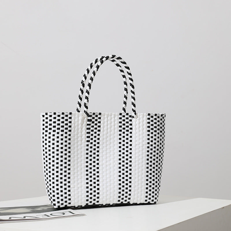 Damen Modische und handgefertigte Wickeltasche Karnz