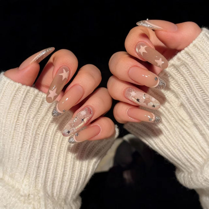 Nagelkunst Schönheit
