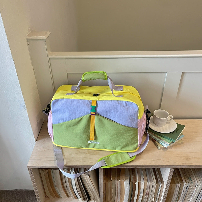 Trendy Vielseitige Wochenend-Duffel