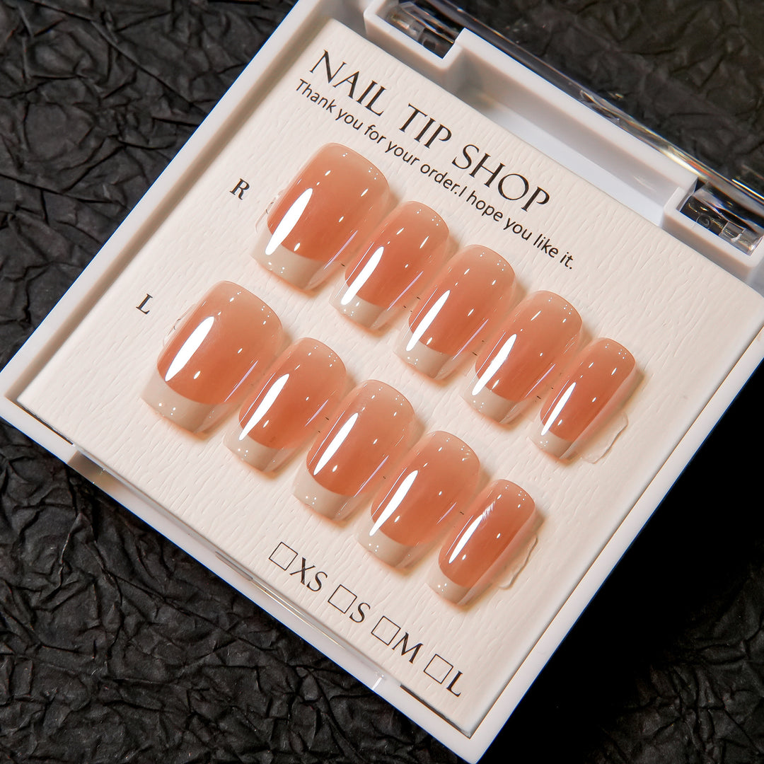 Natürliche Glänzende Press-On Nagelspitzen