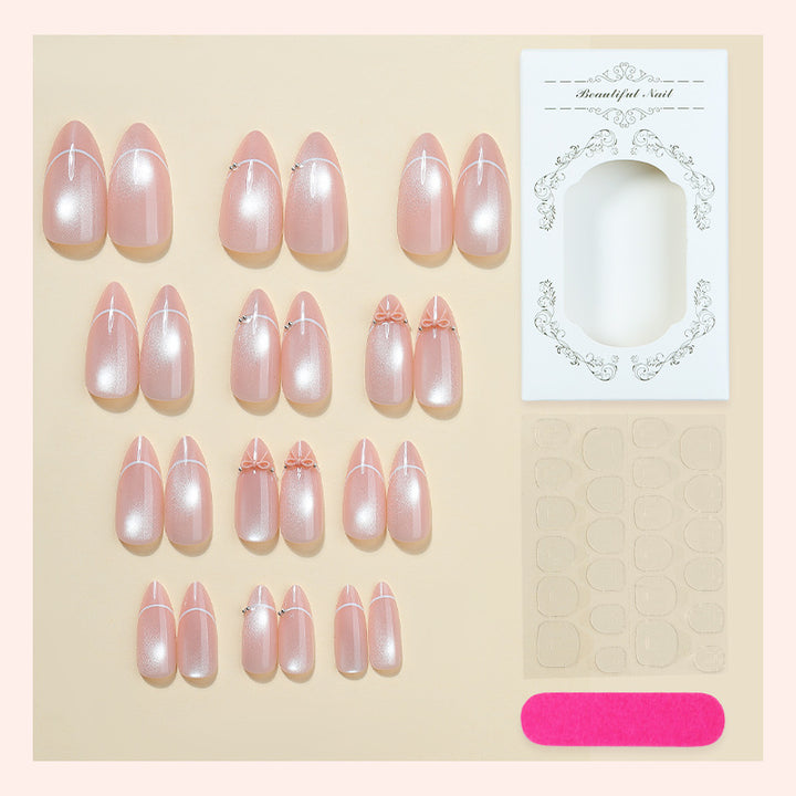 Premium Dekorative Press-On Nagelset mit eleganten Verzierungen Karnz