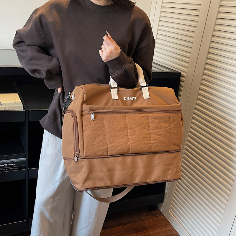 Funktionaler Wochenend-Duffle Karnz