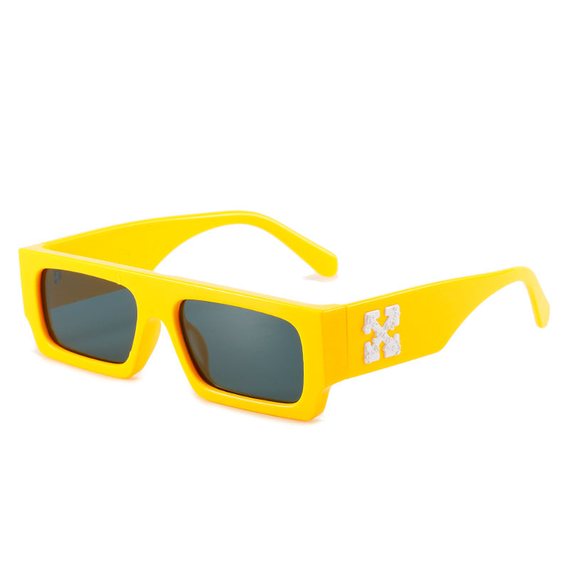 Damen stilvolle Oversized-Sonnenbrille mit ausgefallenem Design Karnz
