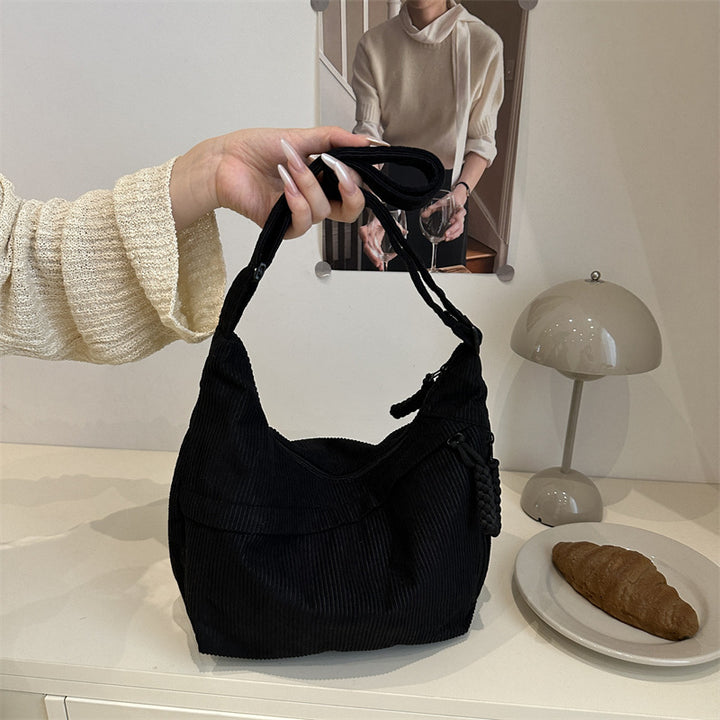 Umweltfreundliche gerippte Crossbody-Tasche Karnz