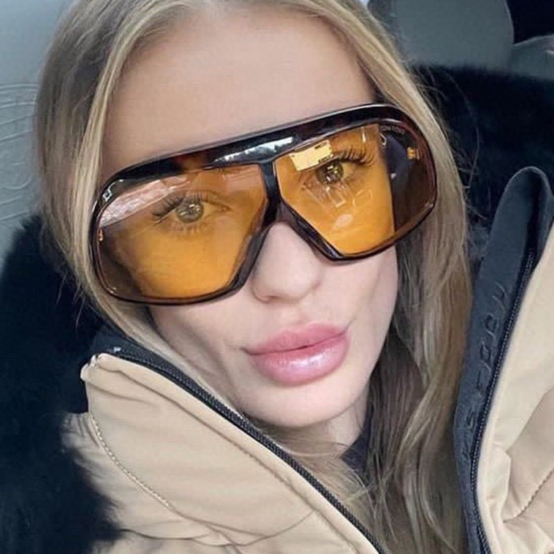 Damen oversized Sonnenbrille im modischen Schildkrötenmuster Karnz