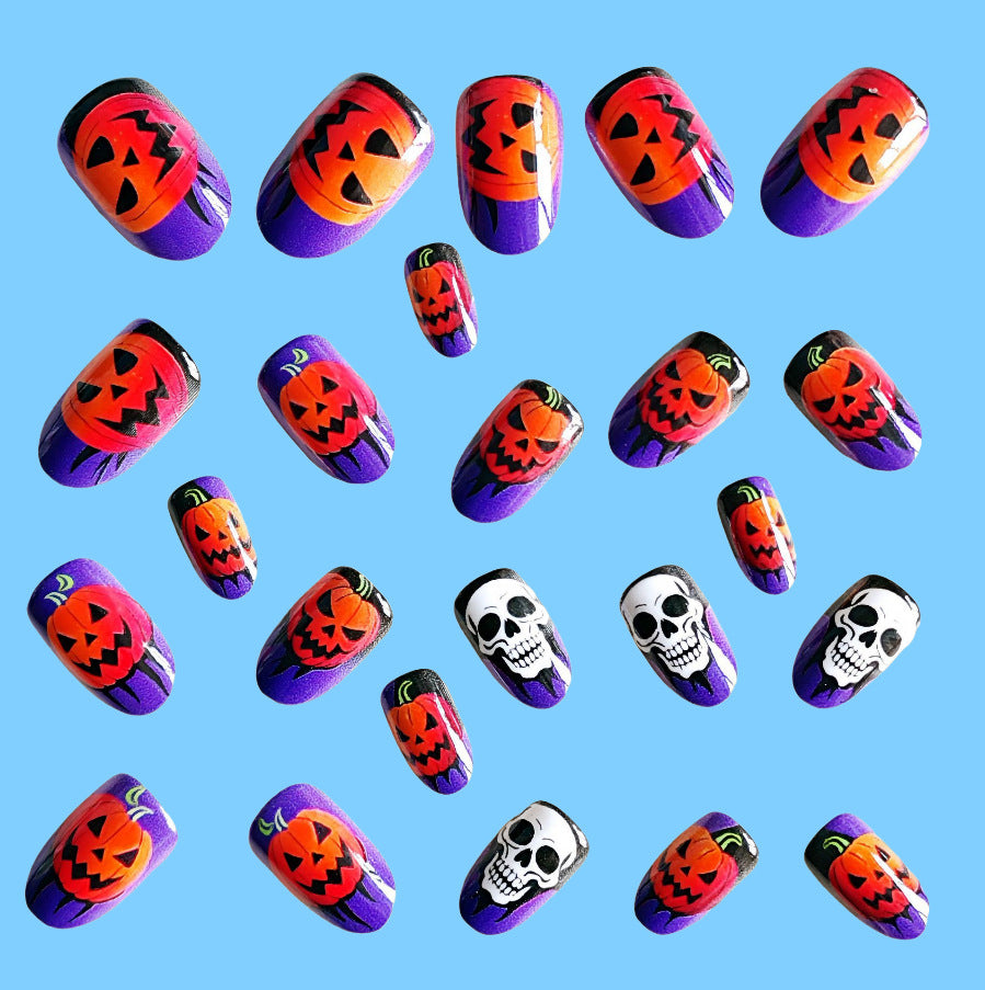 Halloween Nail Art Kunstnägel Karnz