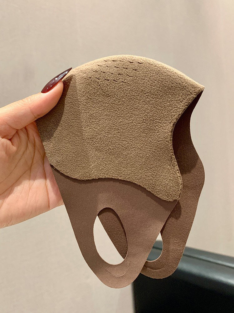 Ultra-weiche fleecegefütterte konturierte Gesichtsmaske mit atmungsaktiven Ohrschlaufen Karnz