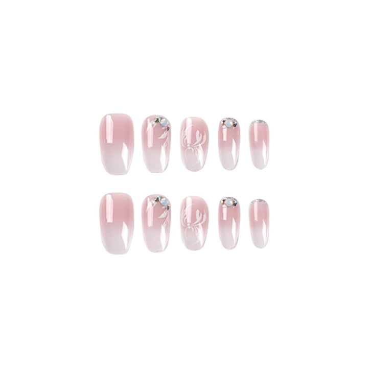 Kunstvolle Nagelverlängerungen mit elegantem Ombre-Design Karnz