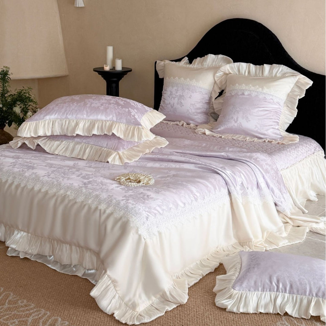 Luxuriöses Satin-Bettwäsche-Set mit Rüschen, Jacquard-Motiv und Spitzenbordüre