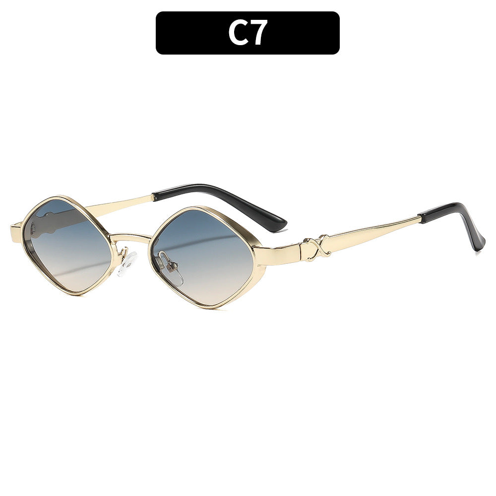 Geometrische retro-inspirierte Sonnenbrille