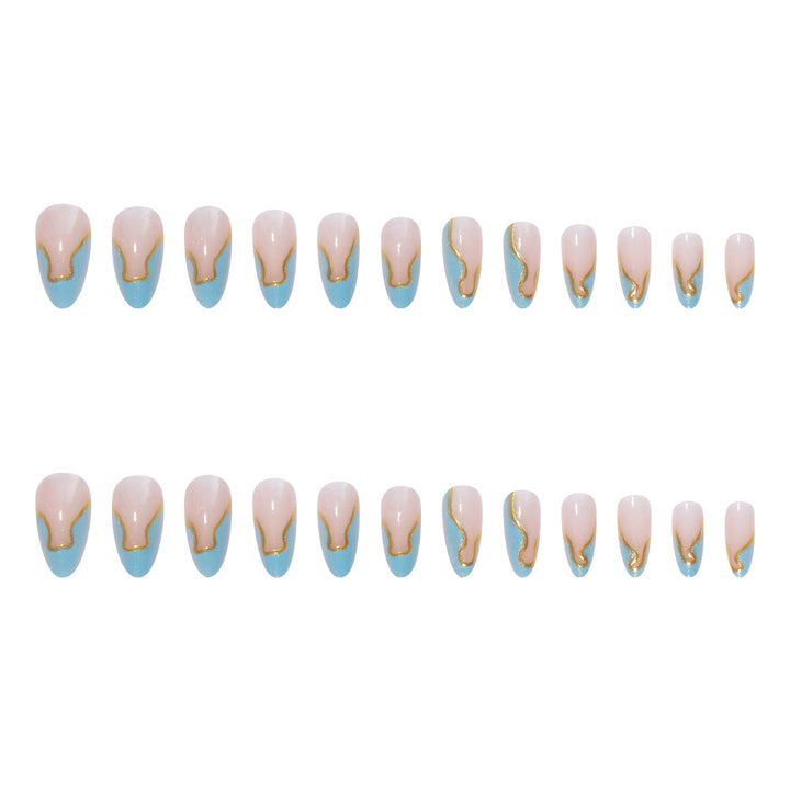 Elegante Kunstnagelspitzen mit stilvollem Design Karnz