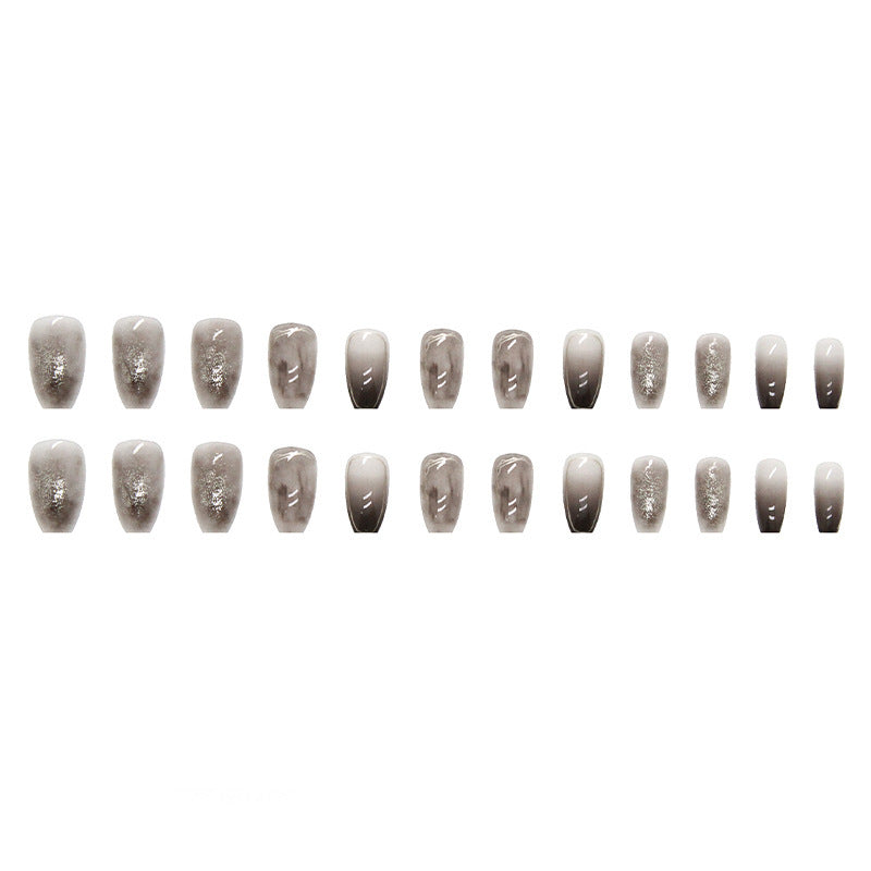 Stylische Acryl-Nagelkunst Karnz