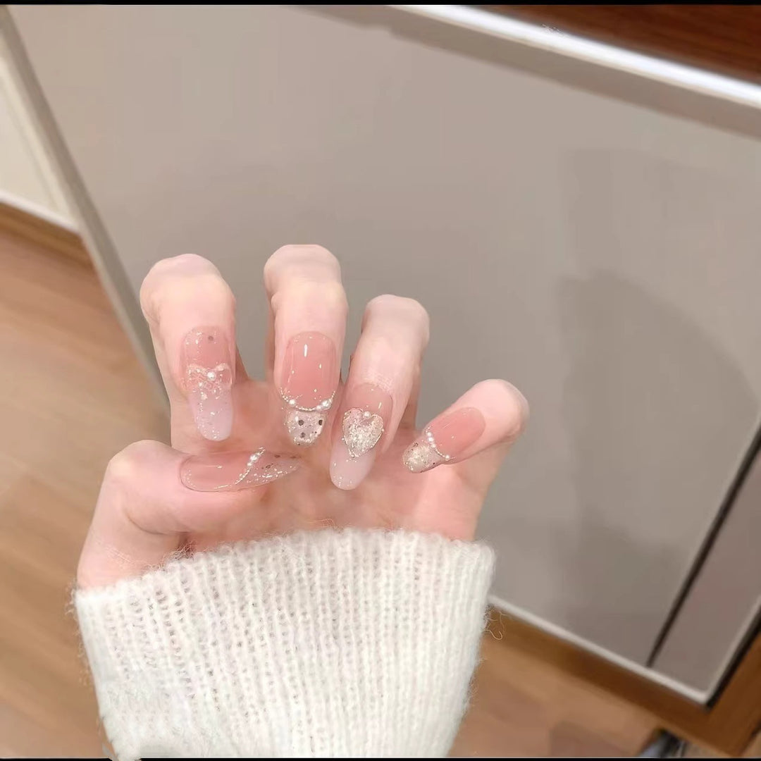 Elegante dekorative Press-On Nagelkunst