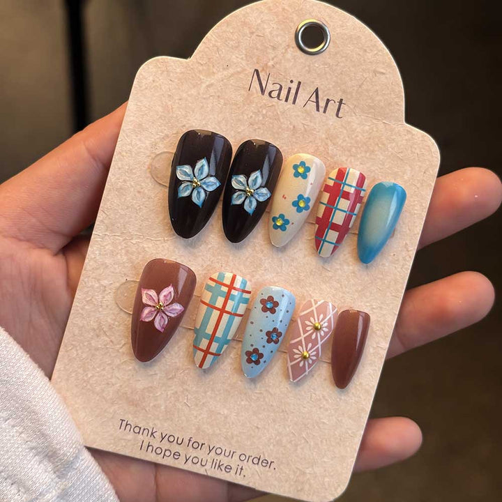 Elegante Künstliche Drucknagelkollektion Karnz