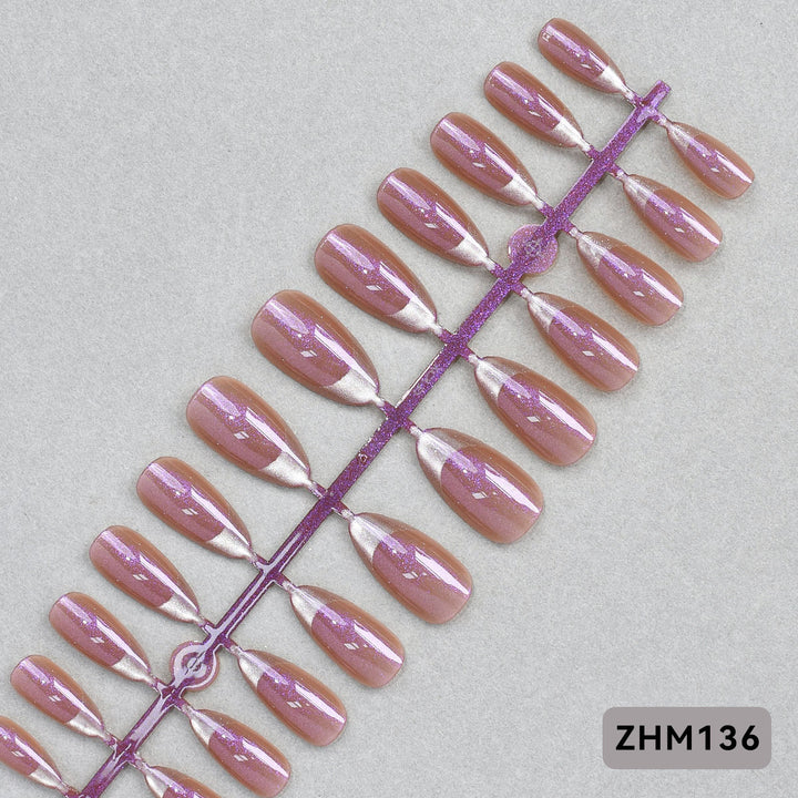 Elegante Press-On Nagelspitzen Karnz