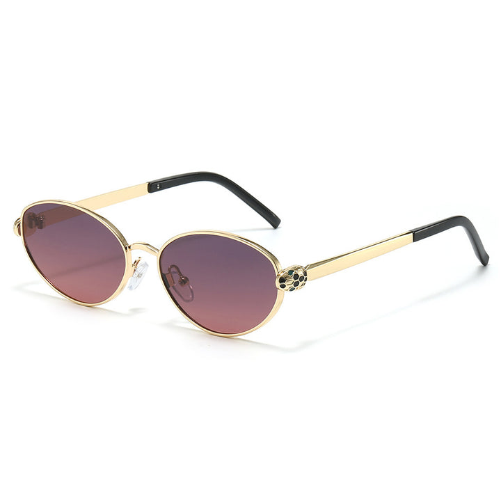 Chic Cat-Eye Sonnenbrille mit luxuriösen goldenen Akzenten Karnz