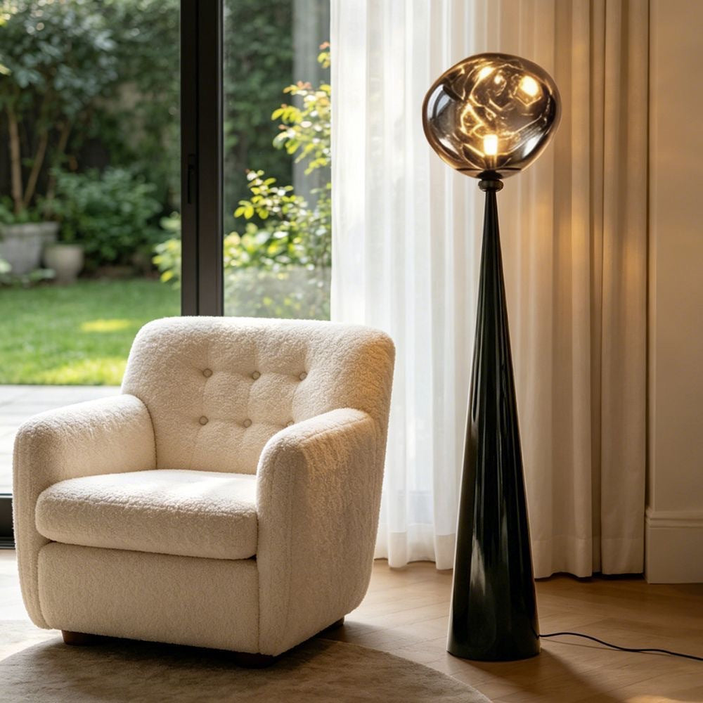 Zeitgenössische Künstlerische Stehlampe