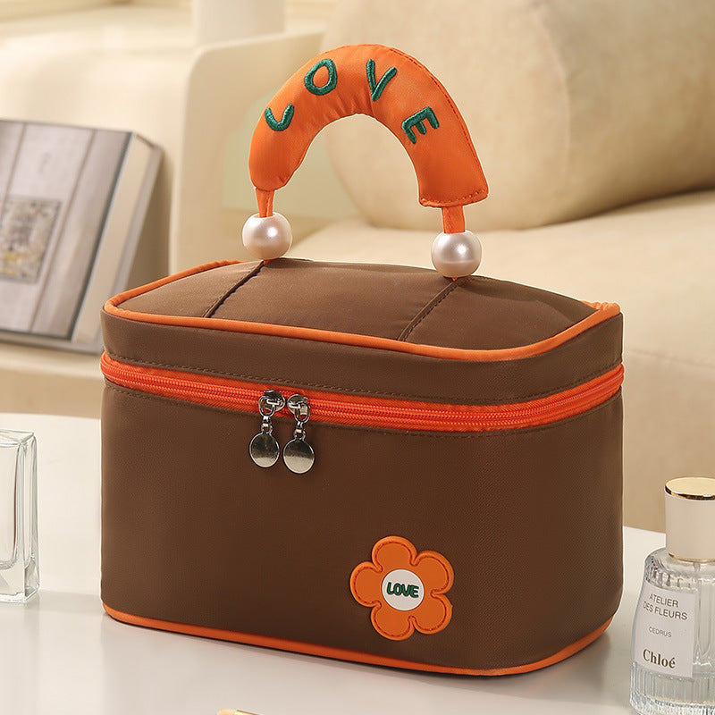 Stilvoller Reise-Make-up-Organizer Karnz
