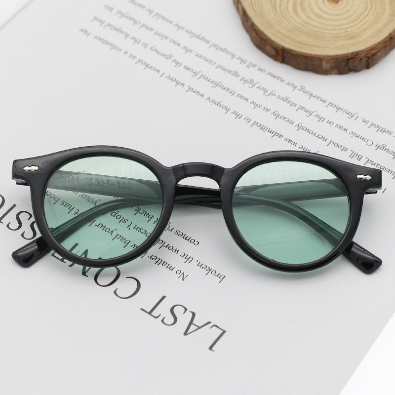 Damen Runde Sonnenbrille mit elegantem Design Karnz