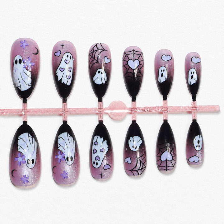 Kreative Nagelkunst Karnz