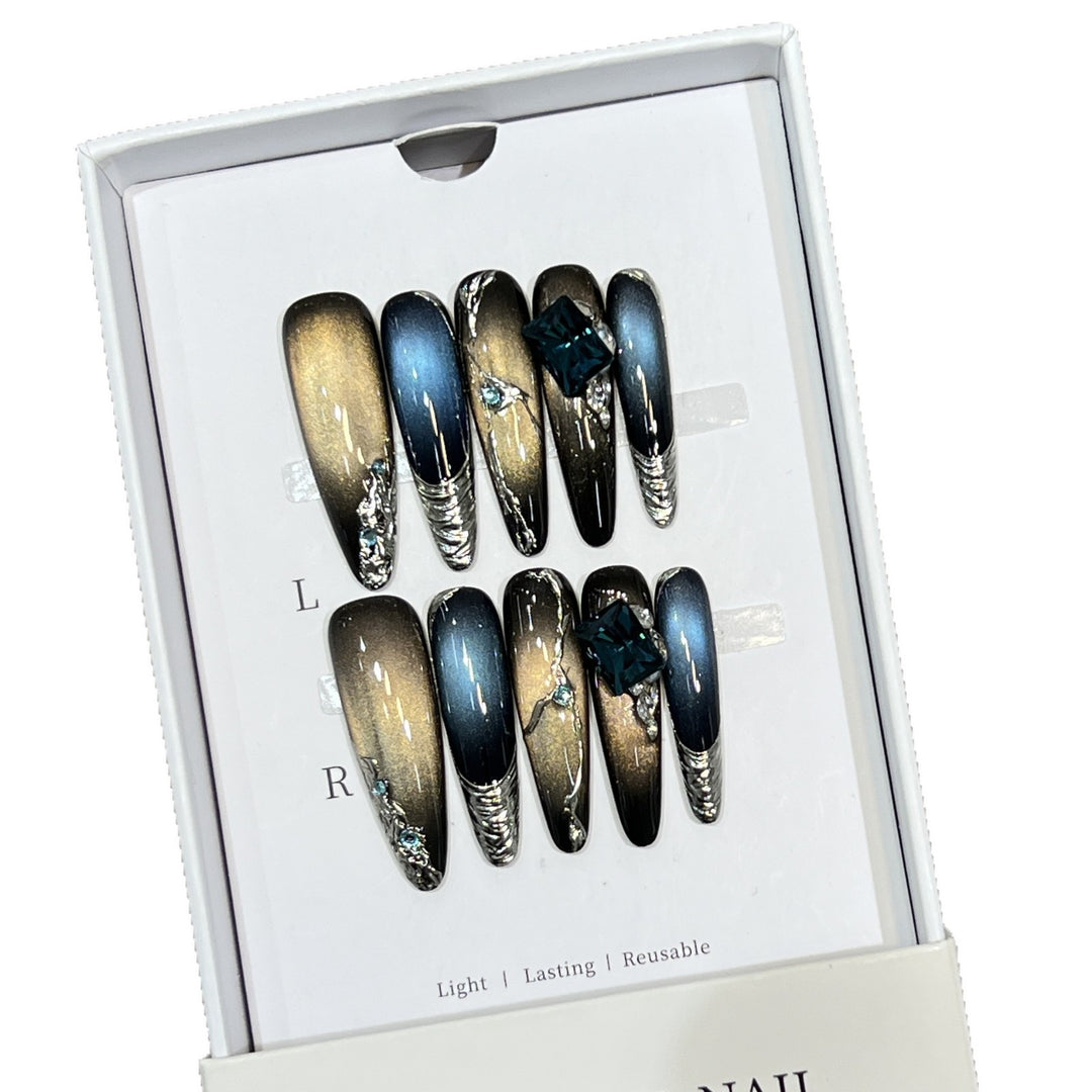 Stiletto Nagelkunst Set mit Galaktischem Design Karnz