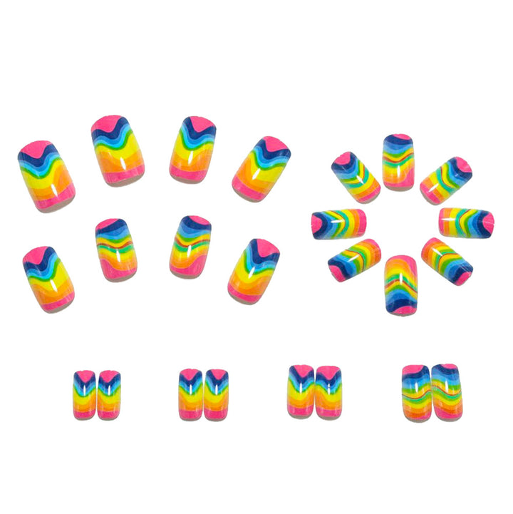 Kunstnägel Im Kreativen Regenbogen-Design Karnz
