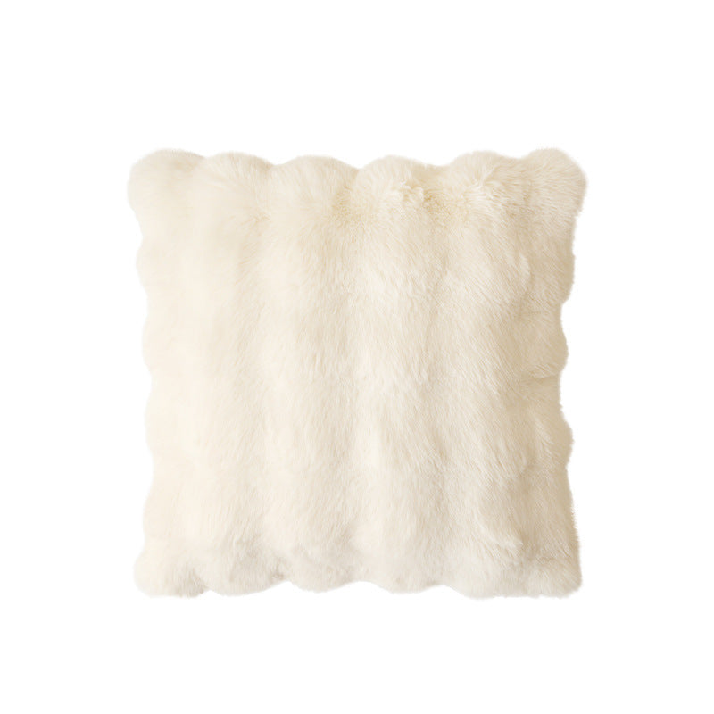 Quadratisches Dekokissen aus weichem Kunstfell mit Innenkissen
