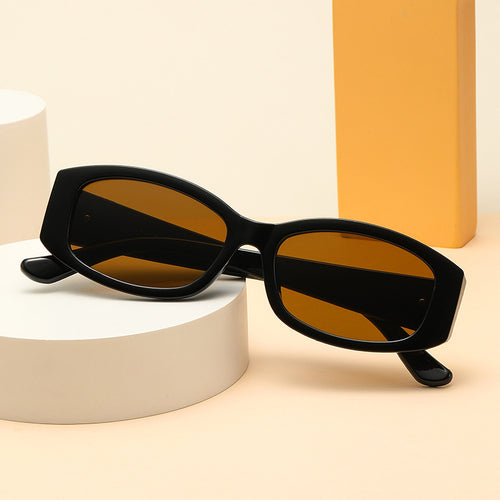 Damen moderne Sonnenbrille mit einzigartigem goldenem Rahmen Karnz