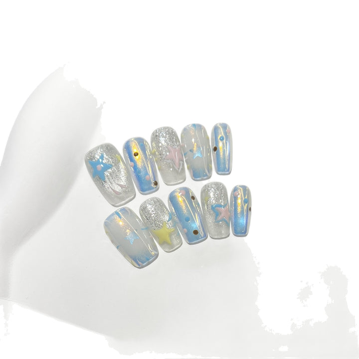 Künstlerisches Sternen Traum Press-On Nagelset Karnz