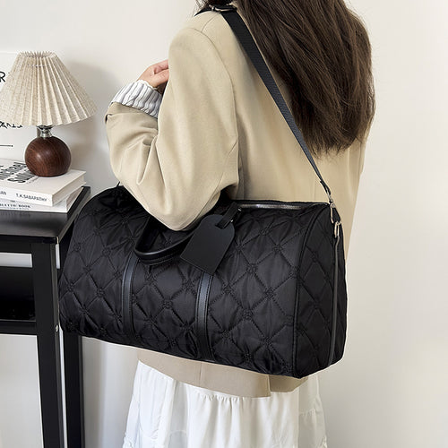 Gepolsterte Reisetasche mit mehreren Fächern