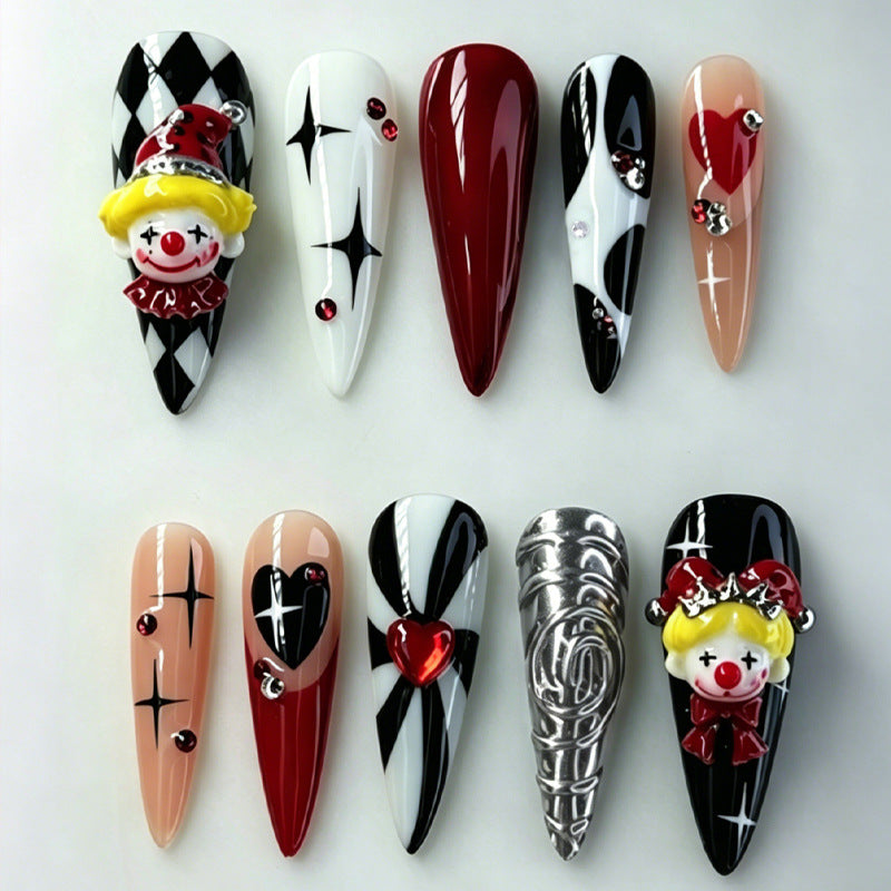 Halloween Kunstnagelset mit gruseligen Motiven und gleitendem Design Karnz