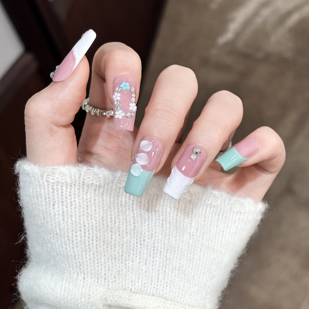 Dekorative Nagelkunst