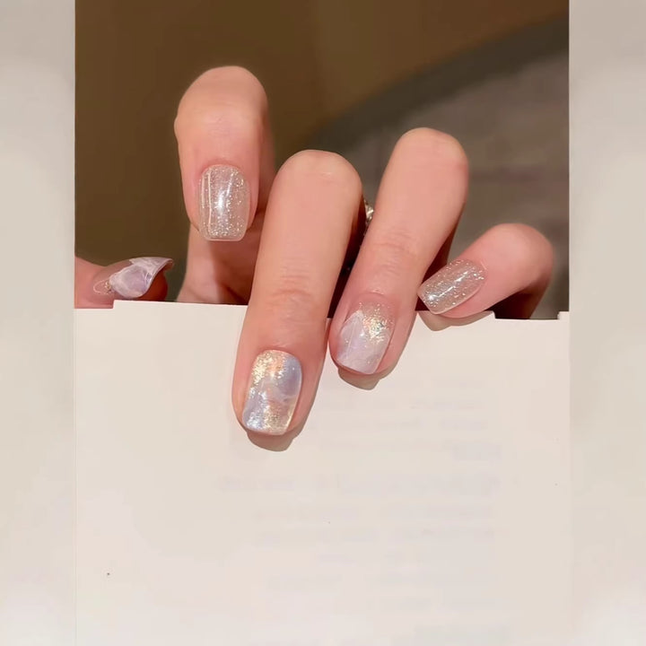 Dekorativer Glitzer Press-On Nagelset