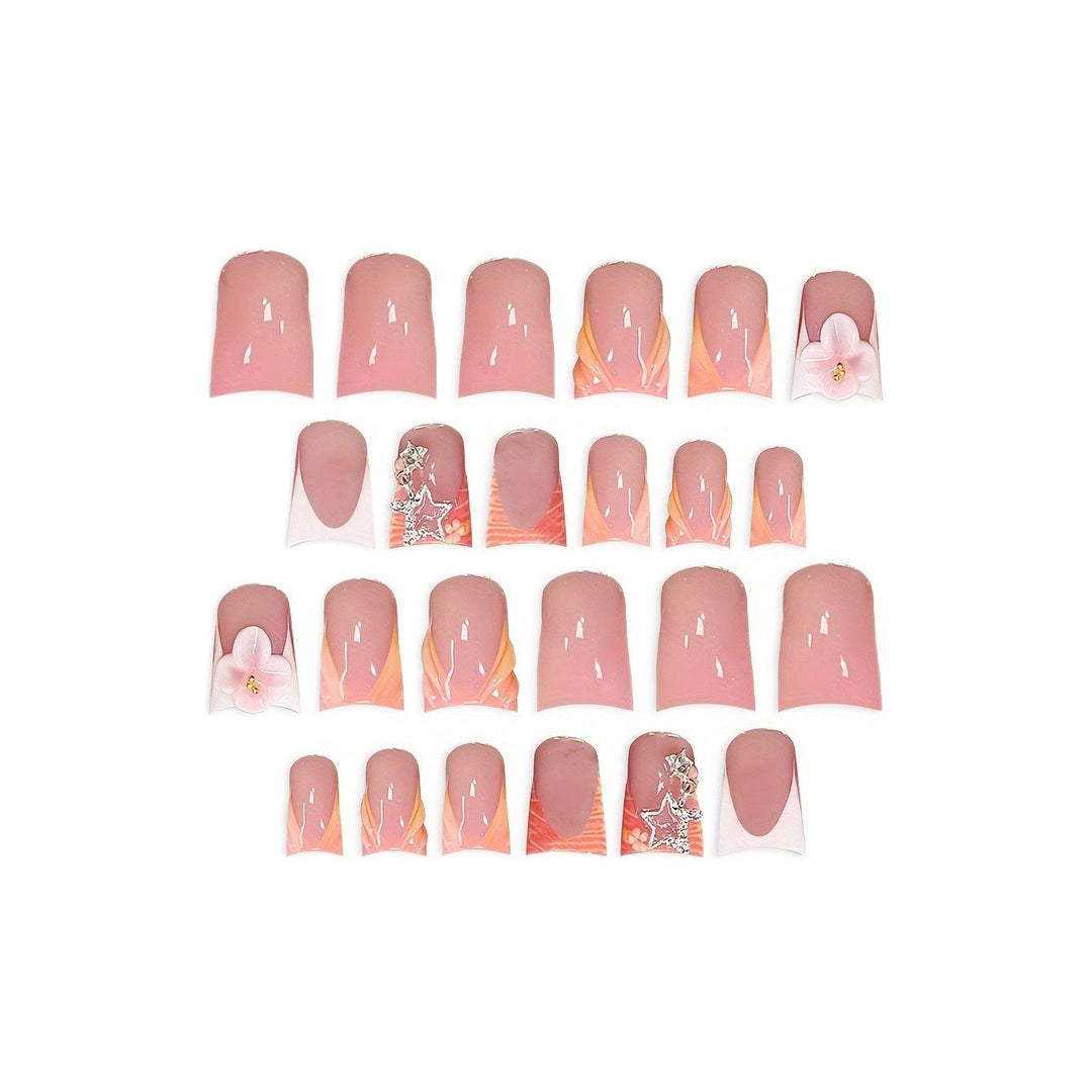 Künstlerisches Press-On Nagelkunst Set mit floralen und Edelstein-Akzenten Karnz
