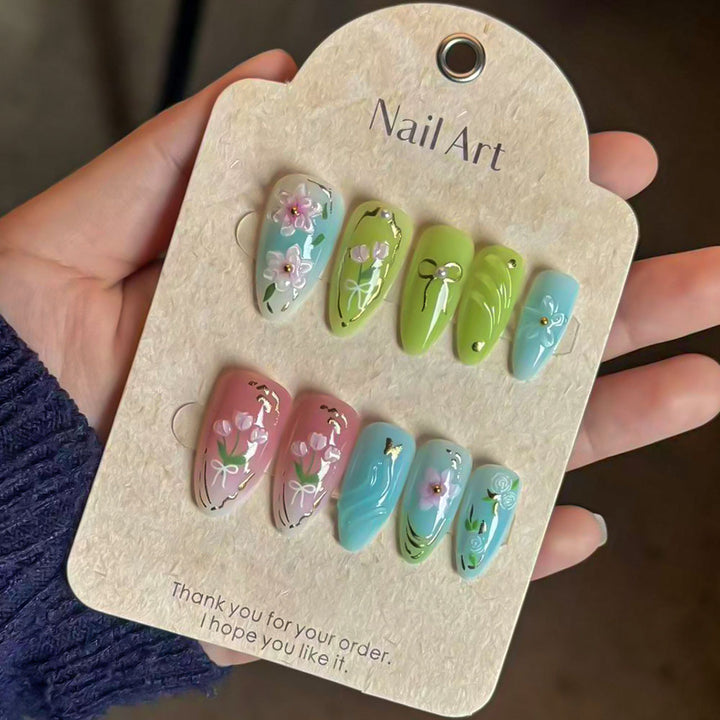 Künstlerisches Floral Nageldesign Kit Karnz
