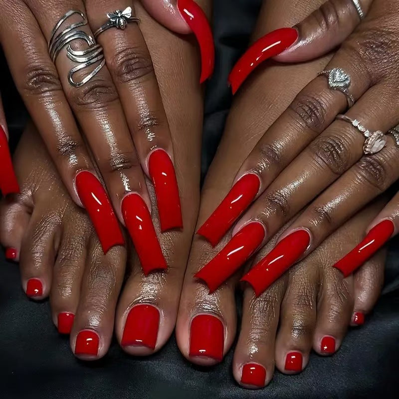 Glänzendes Langes Press-On Nagelset Karnz