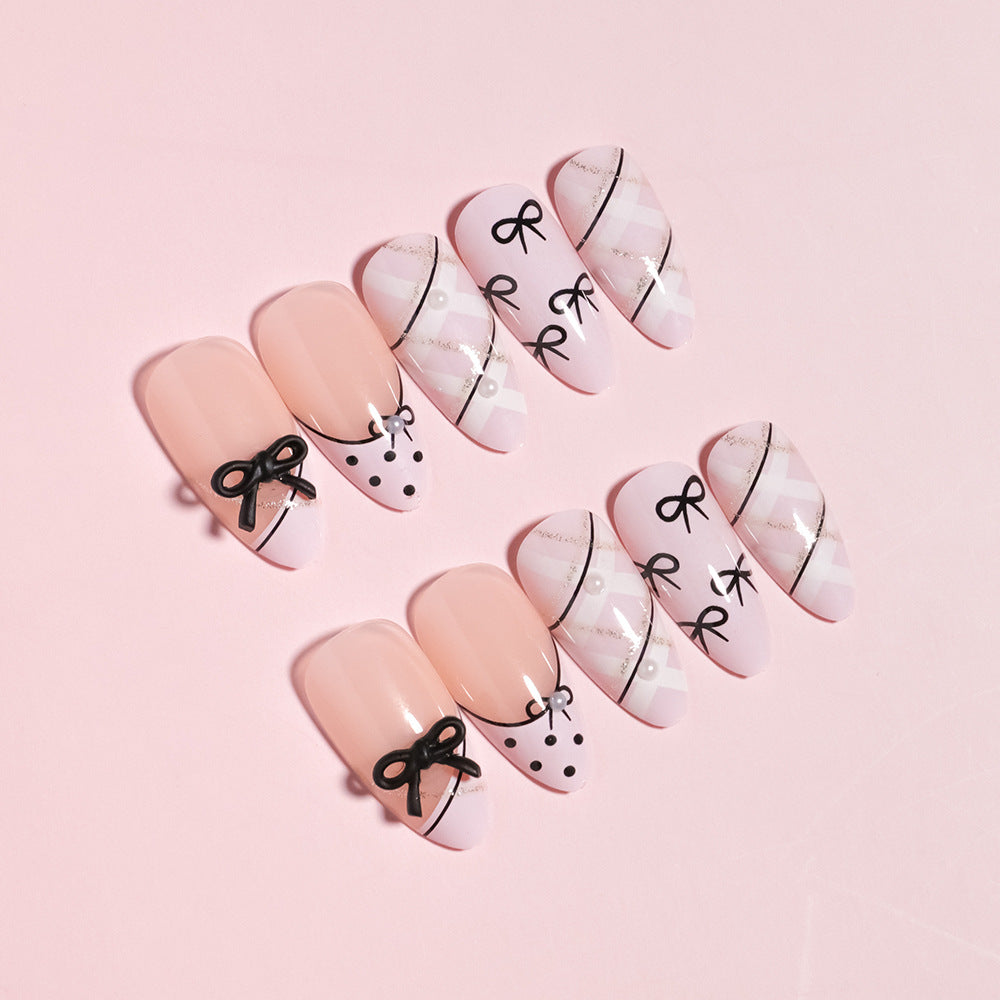 DIY Künstlerische Press-On Nagel Set Karnz