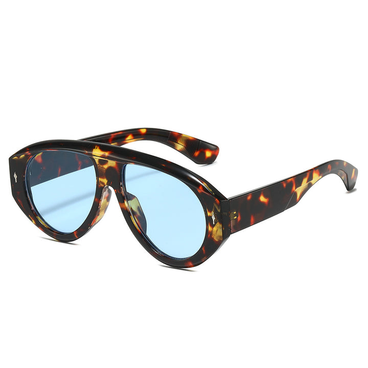 Modische skulpturale Sonnenbrille Karnz
