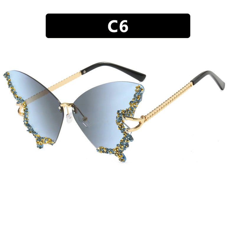 Damen große Cat-Eye Sonnenbrille mit funkelndem Strassbesatz und elegantem Rahmen Karnz