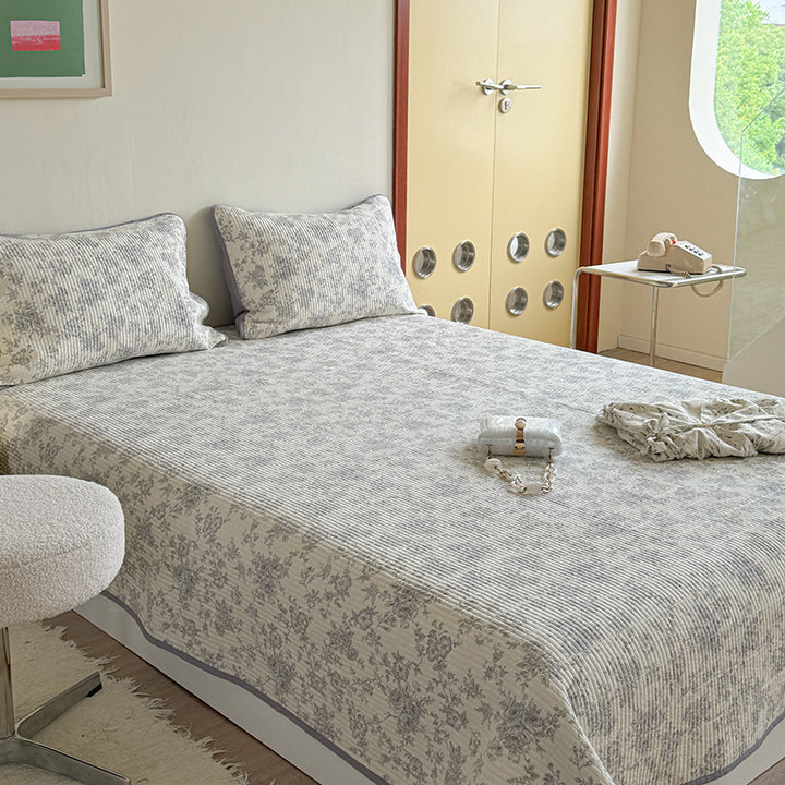 Gepolstertes Baumwollbettüberwurf-Set mit Teddy-Bär-Streifenmuster und umkehrbarem Design