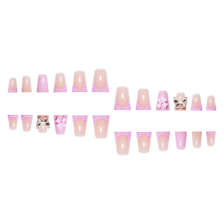 Verspieltes florales Design Press-On-Nagelverlängerungen Karnz