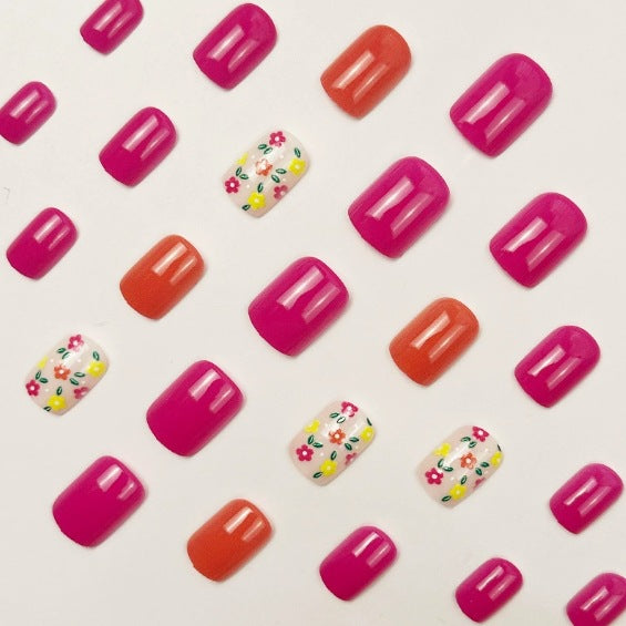 Kreatives Floral Nail Art Set Karnz
