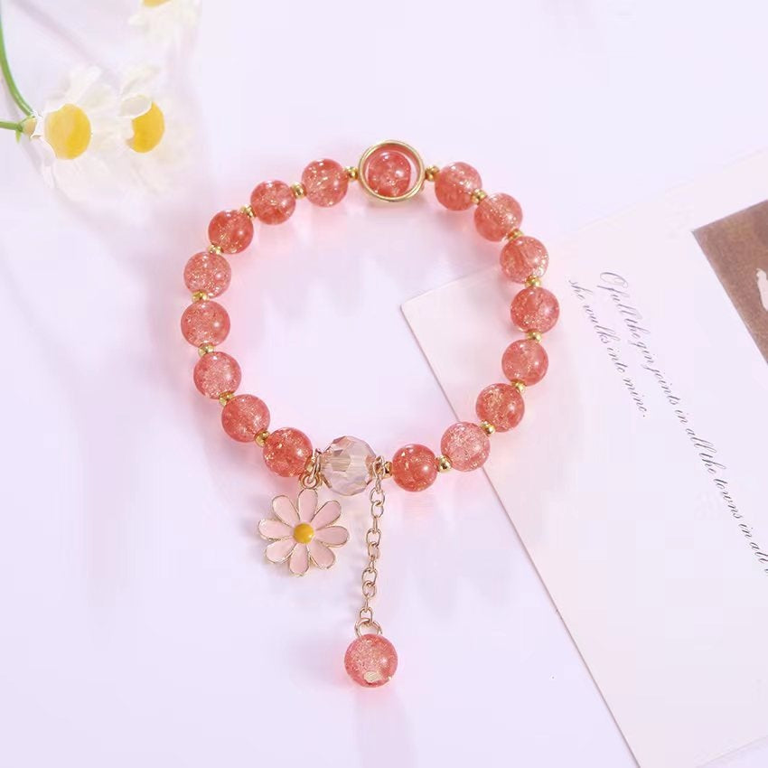 Elegantes Armband mit Blumenanhänger Karnz