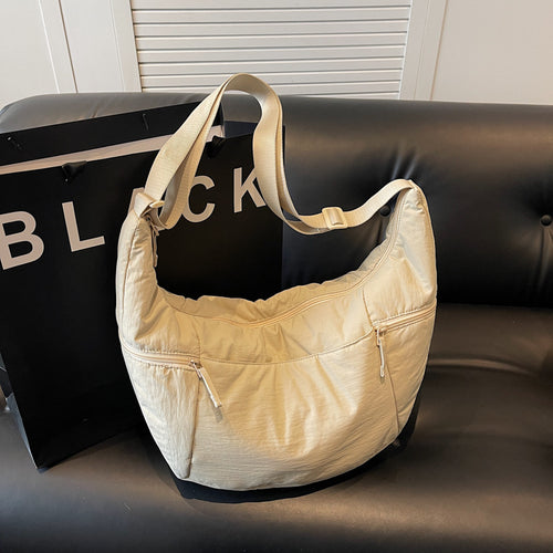 Weiche Stoff Hobo Tasche Karnz