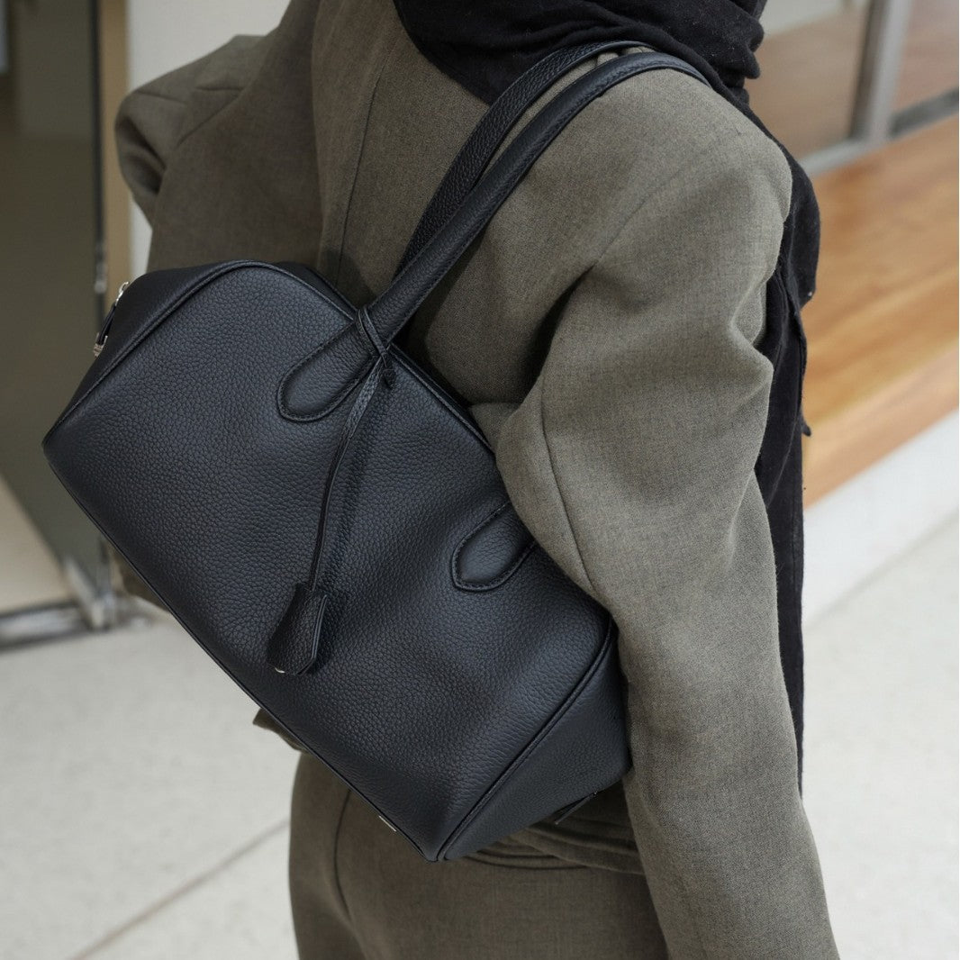Geriffeltes Leder Fass Top-Handle Satchel mit doppelt Schulterriemen