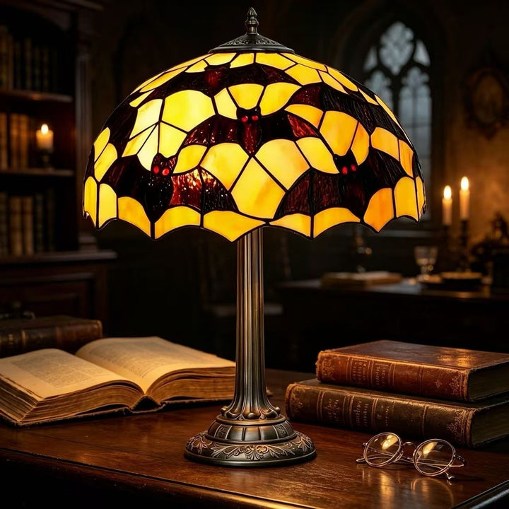 Dekorative Tischlampe im Fledermausdesign Karnz