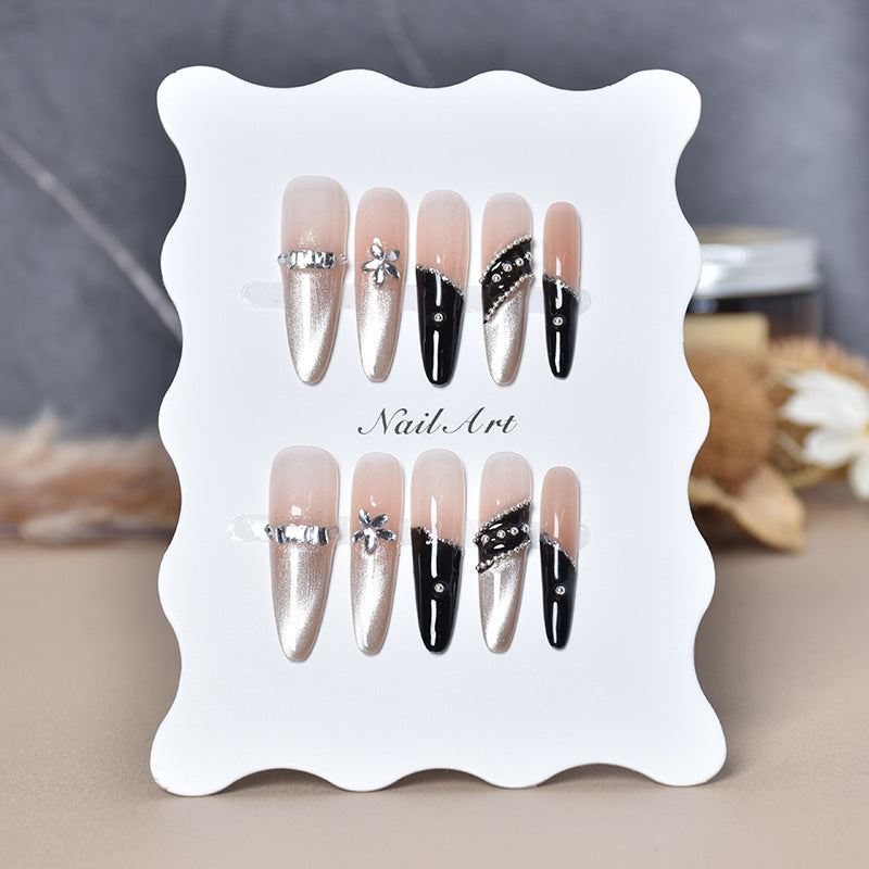 Elegante Stiletto Press-On Nagelverlängerungen Karnz